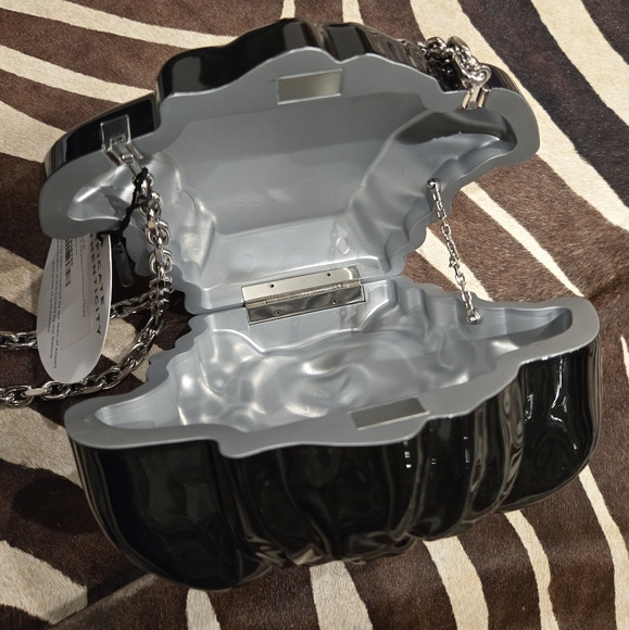 New with box . VERSACE Medusa Head Chain Clutch Black Silver - Picture 8 of 11